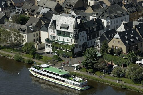 Romantik Jugendstilhotel Bellevue, Забронировать Отель Трабен-Трарбах Мозель - Германия