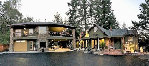 Potter's Foothill House