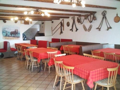 Albergo Bucaneve, Забронировать Отель Малоско Val di Non