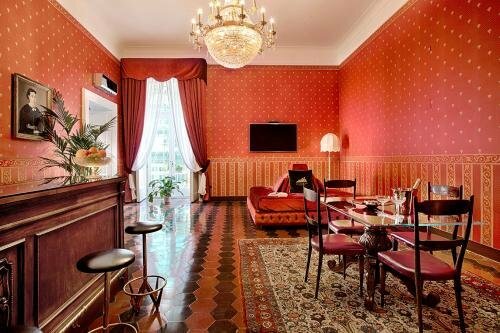 La Casa Sul Nilo, Забронировать Отель Неаполь Кампания, рядом с Порт Неаполя