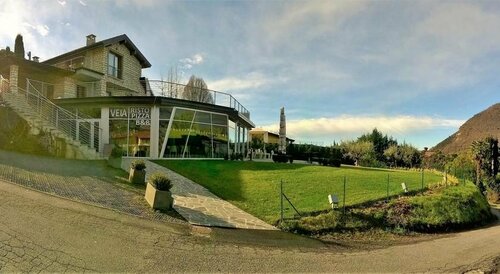Vela di Soleville camere con e senza vista lago con ristorante & pizzeria, Book Hotel Sale Marasino Lake Iseo