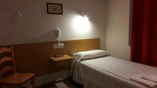 Hotel Rural Villa Onuba, Забронировать Отель Фуэнтеэридос Sierra de Aracena y Picos de Aroche
