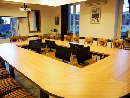 Logis Hostellerie des Ducs, Prenota Hotel Hotel SPA a Aquitania, SPA