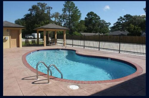 Americas Best Value Inn & Suites Lake Charles at I-210 Exit 11, Забронировать Мини-отель Лейк-Чарльз Луизиана