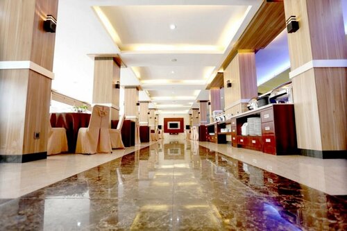 Hotel Grand Permata Hati, Rezerwuj Hotel Hotele w Banda Aceh z parkingiem, Parking
