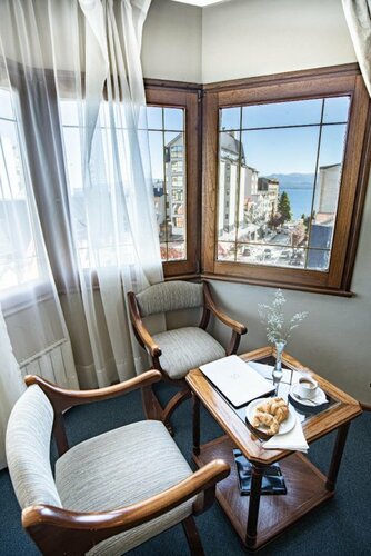 Hotel Nevada Bariloche, Забронировать Отель Отели Bariloche Lakes 3 звезды, 3*