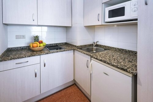 Aparthotel Cye Holiday Centre, Забронировать Апарт-отель Салоу Tarragonès, рядом с Мореходный клуб города Салоу