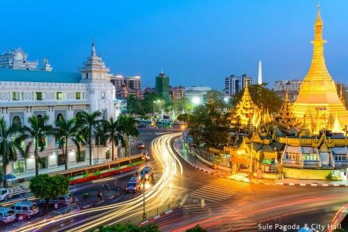 LOTTE Hotel Yangon, Varaa Hotelli Hlaing Township Yangon