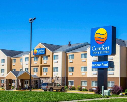 Comfort Inn & Suites, Забронировать Отель Коралвилл 
