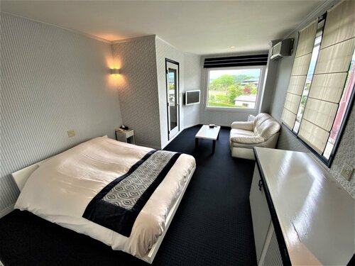 Auberge Mermaid, Book Hostel / Vandrerhjem Aichi Vandrehjem, Hostel / Vandrerhjem