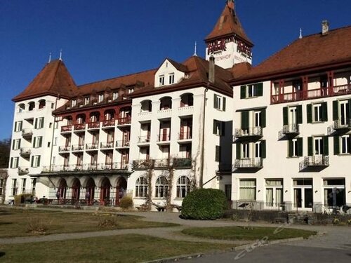Mattenhof Resort, Varaa Lomakeskus Interlaken hotellit, joissa on uima-allas, Uima-allas