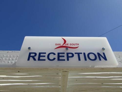 Due South Guesthouse, Забронировать Отель Отели Лангебан 4 звезды, 4*