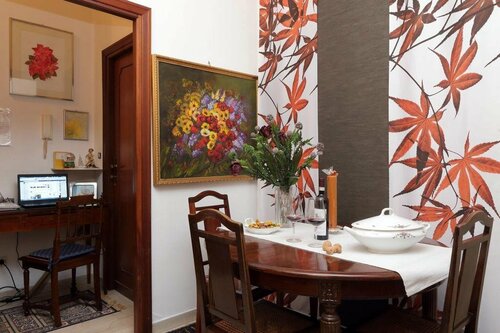 A Casa di Silvana, Забронировать Отель «постель и завтрак» Отели Рима с парковкой, рядом с Ospedale Spallanzani, Парковка