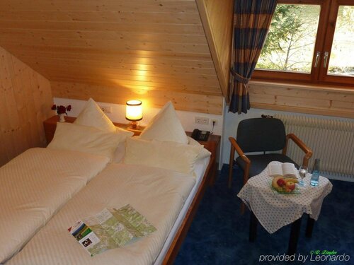 Akzent Hotel Lawine, Varaa Hotelli Todtnau Feldberg