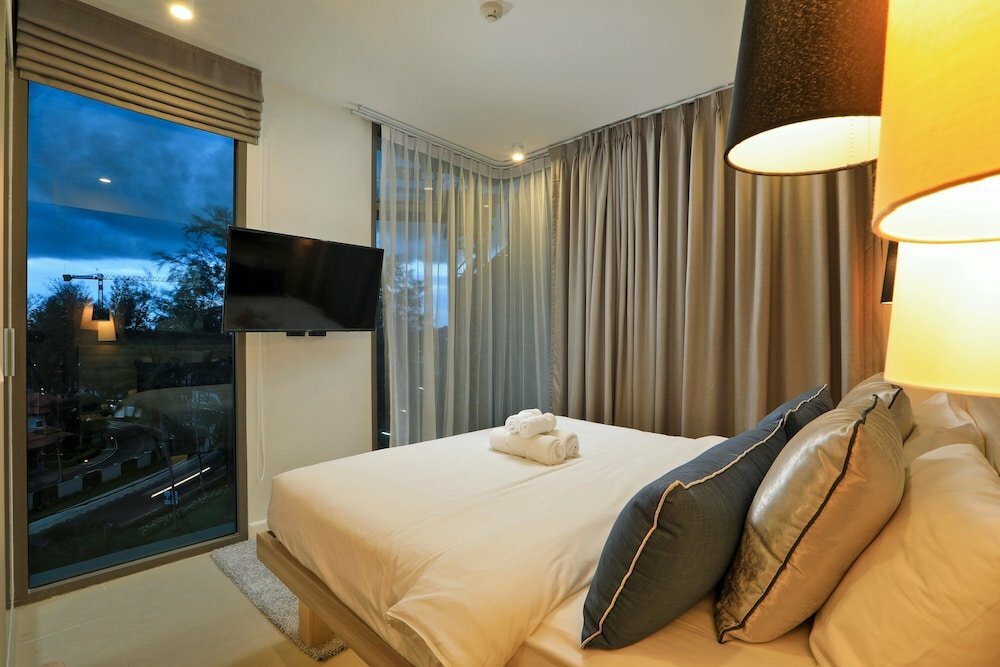 Oceanstone Phuket by Holy Cow 701