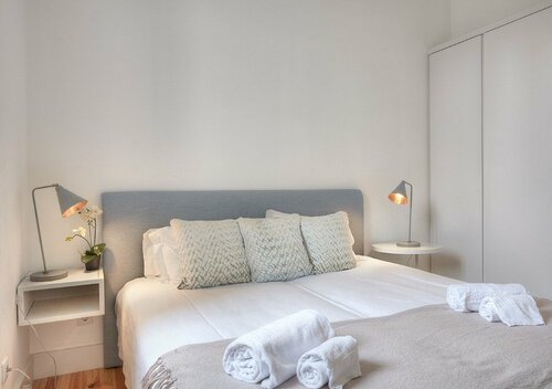 Canaan Lifestyle Apartments Lisbon Combro 77 by Get Your Stay