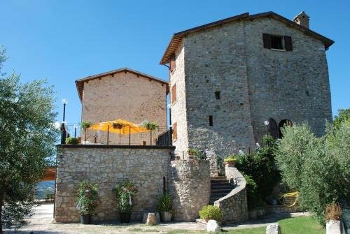 Il Castello Di Perchia, Забронировать Гостевой дом Crocemaroggia Умбрия