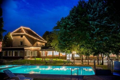 Wellness Hotel Szindbád, Забронировать Отель Отели Шомодь по системе «всё включено», Всё включено