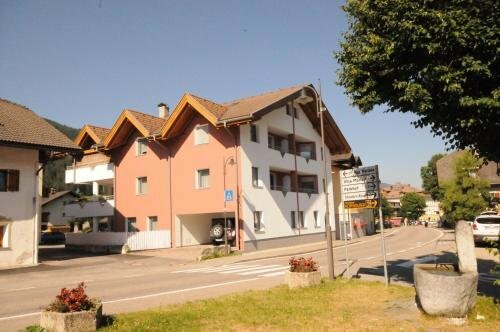 Appartments Marlena, Забронировать Апартаменты/квартира Отели Hochpustertal Valley с парковкой, Парковка