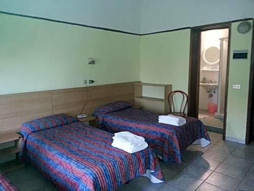 Hotel Stazione, Забронировать Отель Новара Пьемонт
