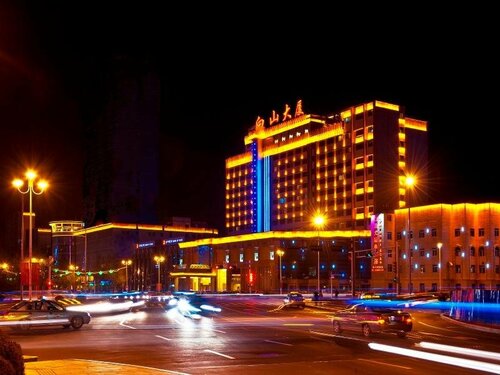 Yanbian Baishan Hotel, Забронировать Отель Яньцзи провинция Цзилинь