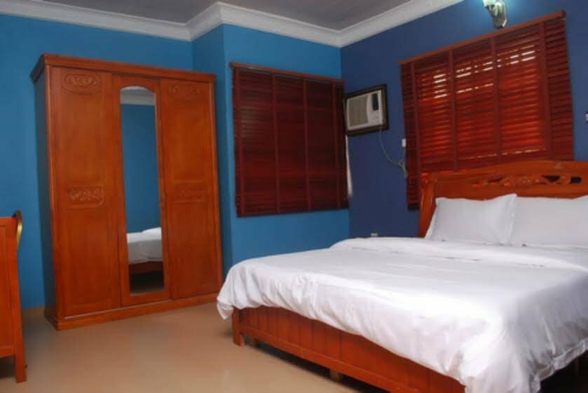 Hillberry Suites