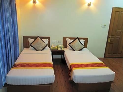 Win Star Hotel