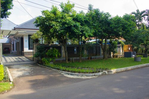 Cozzy Kostel Islamic Sharia Principles, Boek Hotel Bogor Tengah 
