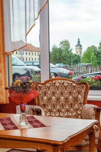 Hotel Savoy, Reservar Hotel České Budějovice 