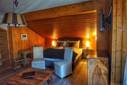 Hotel Schlosswirt, Rezervați Hotel Großkirchheim Grossglockner