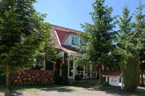 Das kleine Hotel am Park Garni, Забронировать Отель Биспинген Люнебургская пустошь