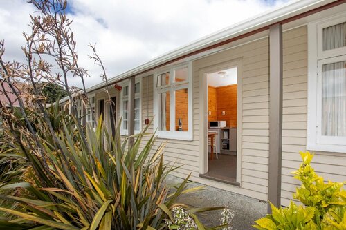 Wellington TOP 10 Holiday Park, Забронировать Курортный отель Лоуэр-Хатт Веллингтон