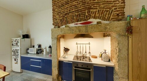 Lisbon Lounge Hostel, Забронировать Хостел Санта-Мария-Майор 
