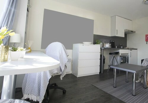 Beaverbank Place - Campus Residence, Забронировать Хостел Отели Эдинбурга с парковкой, рядом с Общественная парковка Ватерлоо-плейс, Парковка