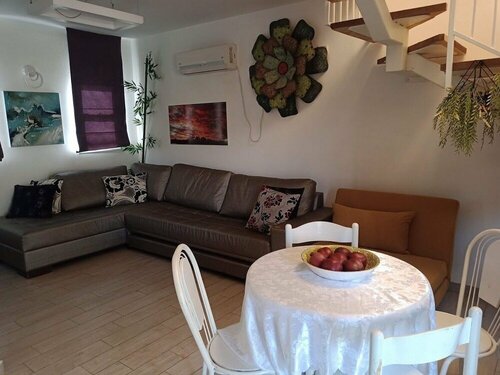 Nuriel Fruit & Guest House, Забронировать Гостевой дом Шеар-Яшув Mount Hermon