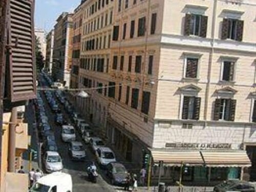 Rudy B&B, Book Bed and Breakfast Roma Termini railway station 