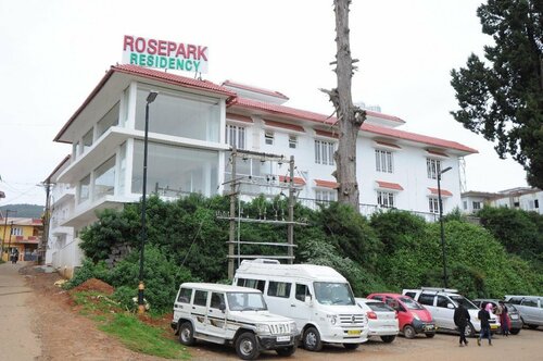 Rose Park Residency, Varaa Hotelli Udagamandalam Tamil Nadu