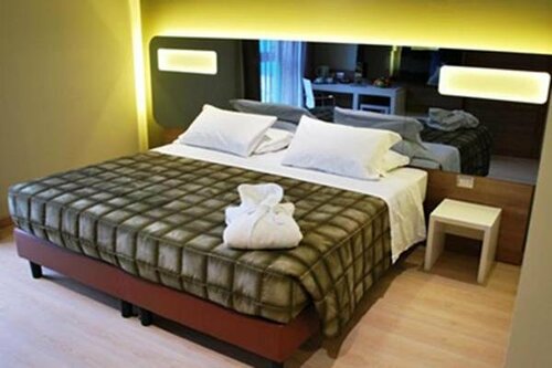 Idea Hotel Plus Savona, Забронировать Отель Савона Ривьера-делле-Пальме