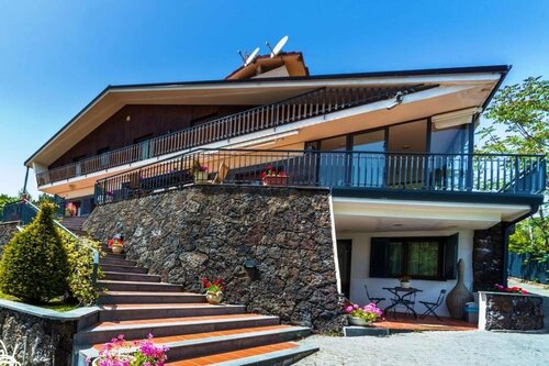 Etna Hut, Забронировать Отель СПА-отели Этны, SPA-услуги