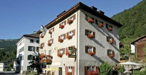 Gasthaus Alte Post, Rezerwuj Hotel Zillis-Reischen Viamala