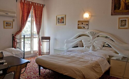 Hotel Chopin, Забронировать Отель Фьюмичино Побережье Лацио