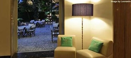 Hotel Victoria Maiorino, Забронировать Отель Отели в центре Кава-де-Тиррени с завтраком, отели в центре Кава-де-Тиррени с завтраком