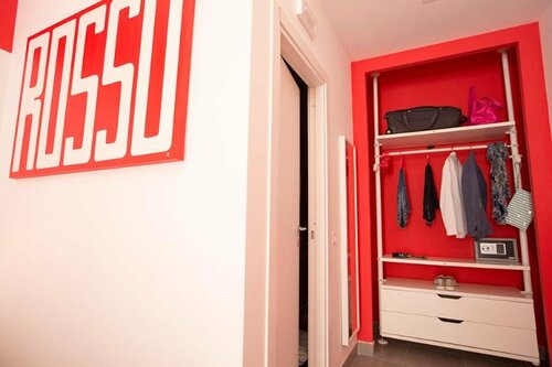 B&B Kolors, Забронировать Отель «постель и завтрак» Отели в центре Кастелламмаре-дель-Гольфо, в центре