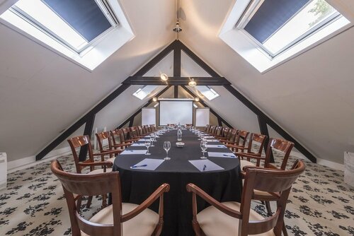 Hotel Mardaga - Different Hotels, Buchen Sie Hotel Diepenbeek Haspengouw