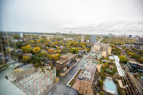 Amazing Suites In Yorkville, Забронировать Отель Торонто Greater Toronto Area, рядом с Women's College Hospital