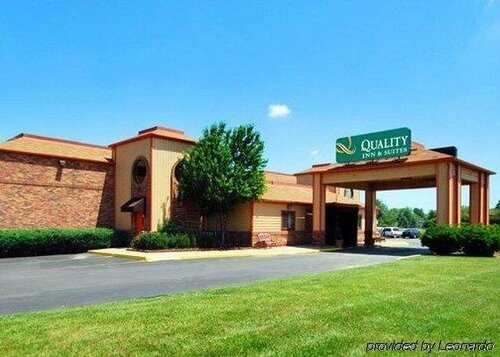 Quality Inn Alexis Rd, Prenota Hotel Hotel a Ohio con parcheggio, Parcheggio