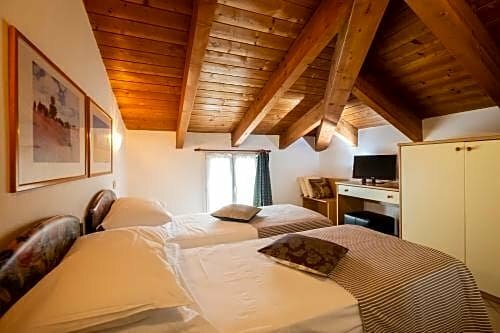 Hotel Stella D'Oro, Забронировать Отель Отели Визерба с завтраком, Завтраки