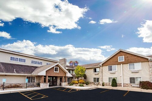 AmericInn by Wyndham Hotel and Suites Long Lake, Prenota Hotel Long Lake Minnesota
