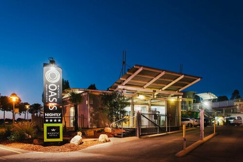 Majestic Oasis Apartments, จอง อพาร์ทเมนท์ Port Augusta รัฐเซาท์ออสเตรเลีย