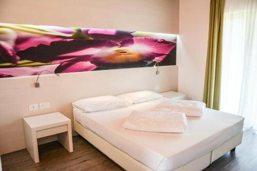 Maso Agritur Santa Lucia, Забронировать Отель Дро Alto Garda e Ledro